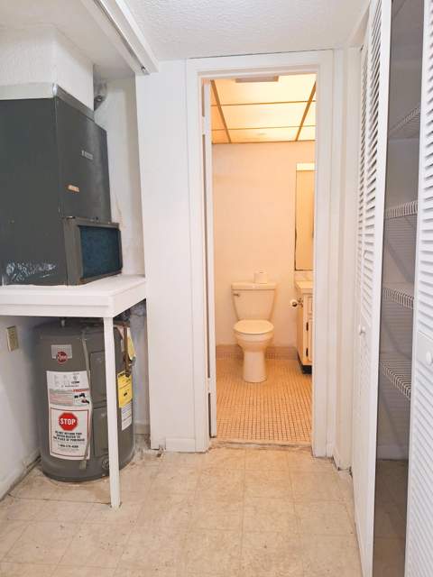 2900 NW 47th Terrace #303B, Lauderdale Lakes FL - photo 13 of 44