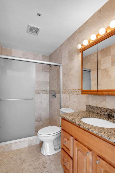 9428 NW 65th Street #C4, Tamarac FL - photo 17 of 27