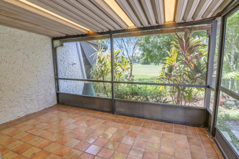 2 bedroom Villa at 9428 NW 65th Street #C4, Spyglass Condominium 1, Tamarac — photo 3