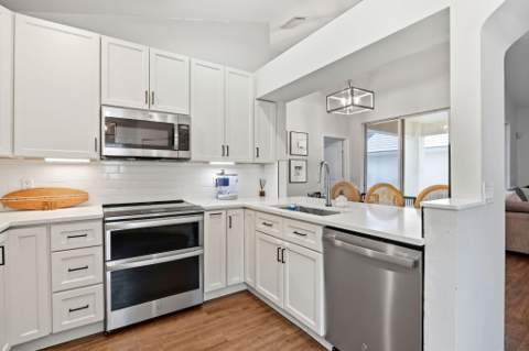 944 Dickens Place, West Palm Beach FL - photo 12 of 42