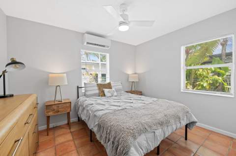 1627 NE 17th Avenue, Fort Lauderdale FL - photo 18 of 44