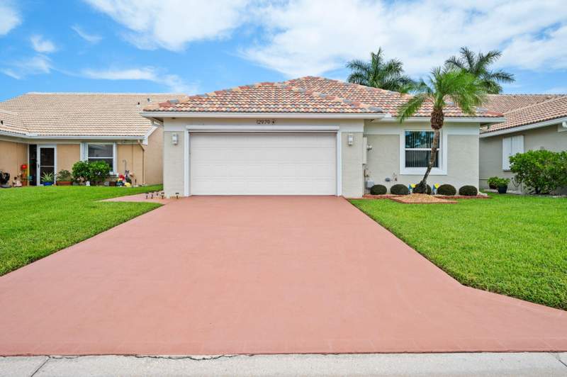 3 bedroom Single Family Residence at 12979 Hampton Lakes Circle, Hampton Lakes, Boynton Beach — photo 2