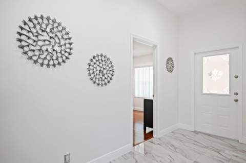 12979 Hampton Lakes Circle, Boynton Beach FL - photo 6 of 42