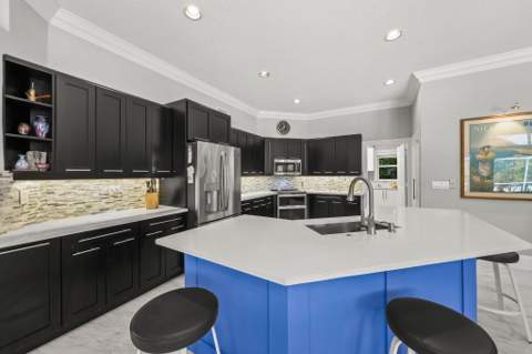 20317 Hacienda Court, Boca Raton FL - photo 15 of 107