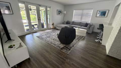 614 NE 26th Street, Wilton Manors FL - photo 10 of 38