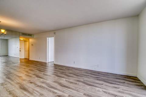 600 Three Islands Boulevard #801, Hallandale Beach FL - photo 8 of 19