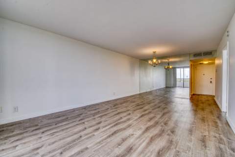 600 Three Islands Boulevard #801, Hallandale Beach FL - photo 9 of 19