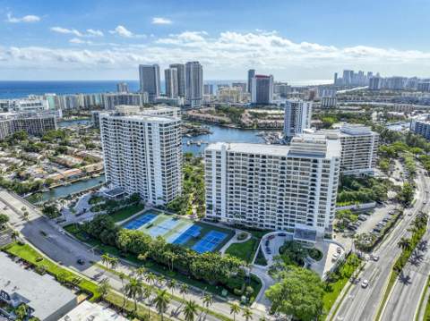 600 Three Islands Boulevard #801, Hallandale Beach FL - photo 17 of 19