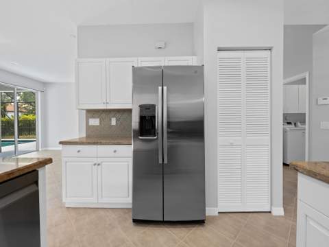 1204 Camellia Circle, Weston FL - photo 16 of 36