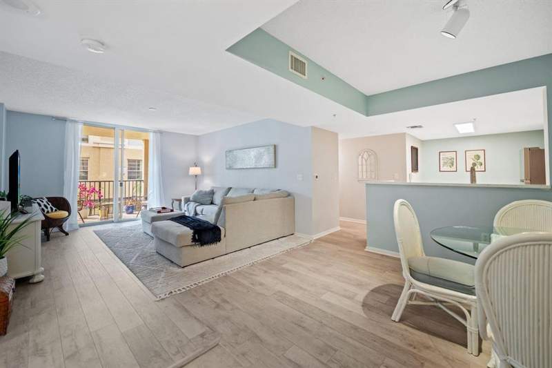 2 bedroom Condominium at 520 SE 5th Avenue #2202, Las Olas By The River Condo, Fort Lauderdale — photo 5