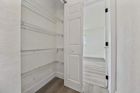 1190 NW 90th Avenue, Plantation FL - photo 15 of 38