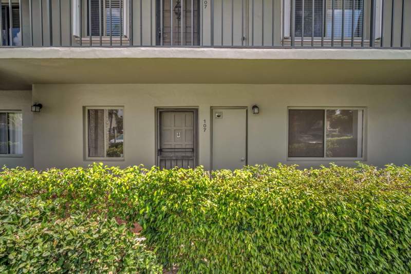 2 bedroom Condominium at 4090 Tivoli Court #107, Fountains Of Palm Beach Condo 7, Lake Worth — photo 2