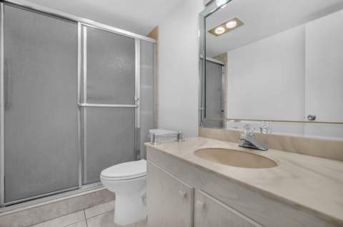 4090 Tivoli Court #107, Lake Worth FL - photo 17 of 39