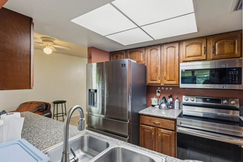 2 bedroom Single Family Residence at 4818 NW 58th Street, Mainlands Of Tamarac Lakes, Tamarac — photo 3