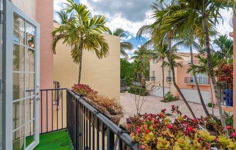 1123 NE 18th Avenue, Fort Lauderdale FL - photo 18 of 32