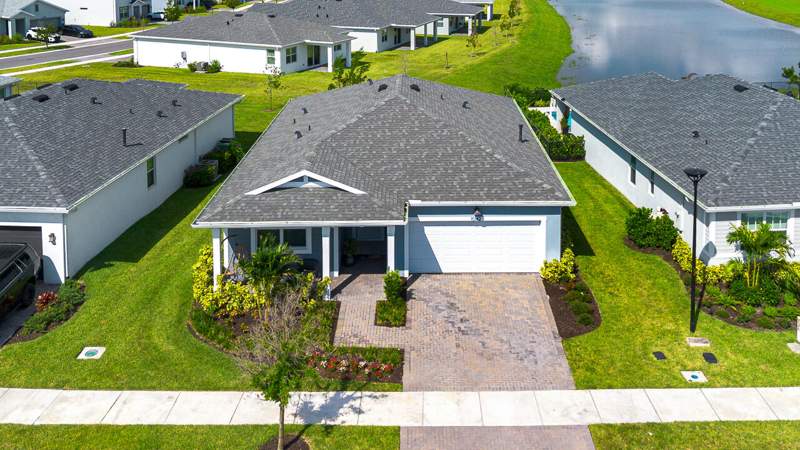 3 bedroom Single Family Residence at 10142 SW Orana Drive, Cadence Phase 1, Port St. Lucie — photo 4