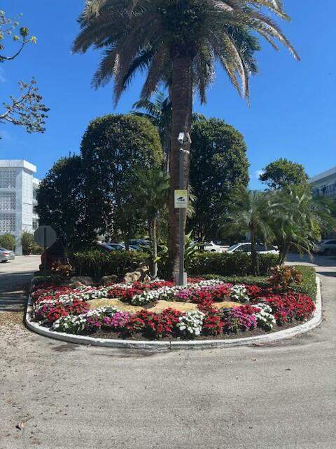 2 bedroom Condominium at 2000 S Federal Highway #301, Seagate Of Gulfstream Condo, Boynton Beach — photo 2