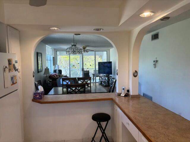 2 bedroom Condominium at 2000 S Federal Highway #301, Seagate Of Gulfstream Condo, Boynton Beach — photo 4