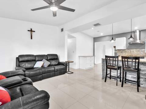 1580 NE 43rd Court, Pompano Beach FL - photo 14 of 38