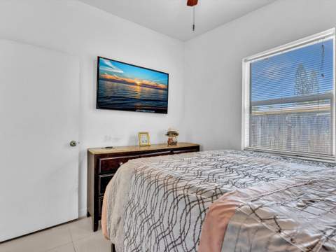 1580 NE 43rd Court, Pompano Beach FL - photo 11 of 38