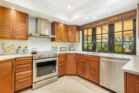 11290 Glen Oaks Court, North Palm Beach FL - photo 15 of 44