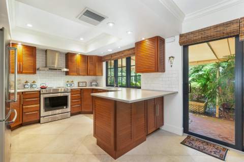 11290 Glen Oaks Court, North Palm Beach FL - photo 17 of 44