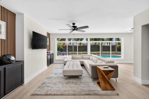 520 SE 14th Street, Pompano Beach FL - photo 7 of 28