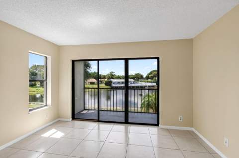1010 Green Pine Boulevard #F2, West Palm Beach FL - photo 8 of 30
