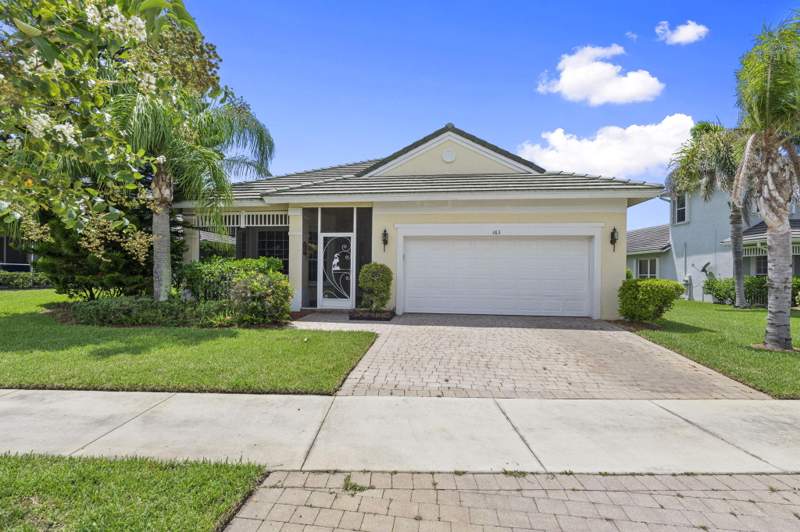 4 bedroom Single Family Residence at 163 NW Pleasant Grove Way, Magnolia Lakes At St Lucie West Phase 2, Port St. Lucie — photo 2