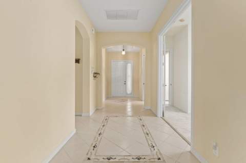163 NW Pleasant Grove Way, Port St. Lucie FL - photo 6 of 42
