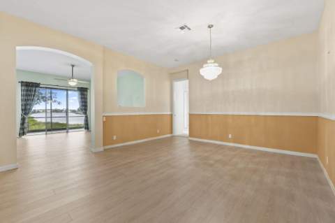 163 NW Pleasant Grove Way, Port St. Lucie FL - photo 10 of 42