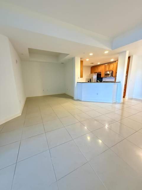 16101 Emerald Estates Drive #153, Weston FL - photo 6 of 25