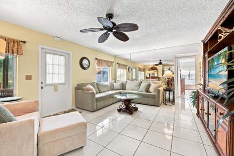 222 Pine Hov Circle #A-2, Greenacres FL - photo 6 of 54