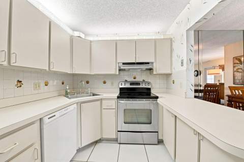 222 Pine Hov Circle #A-2, Greenacres FL - photo 16 of 54