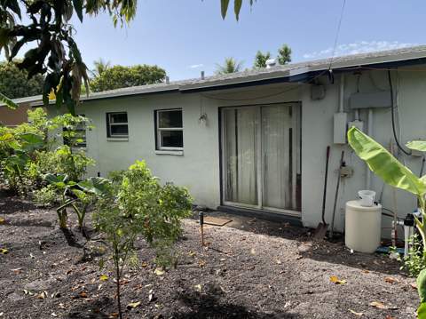 211 NE 27th Avenue, Boynton Beach FL - photo 13 of 14