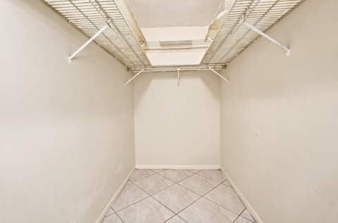 98 Norwich, West Palm Beach FL - photo 16 of 18