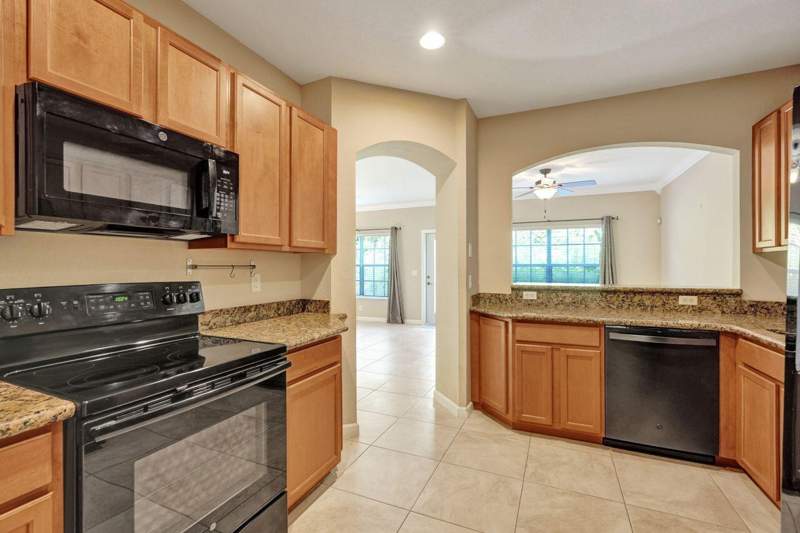 3 bedroom Townhouse at 4603 Cohune Palm Court, Verona Palms, Greenacres — photo 4