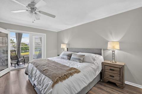 3056 Newport, Deerfield Beach FL - photo 17 of 96
