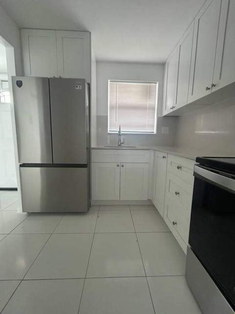 2881 N Pine Island Road #208, Sunrise FL - photo 8 of 15