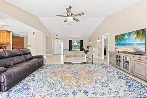 10666 NW 2nd Place, Coral Springs FL - photo 10 of 49