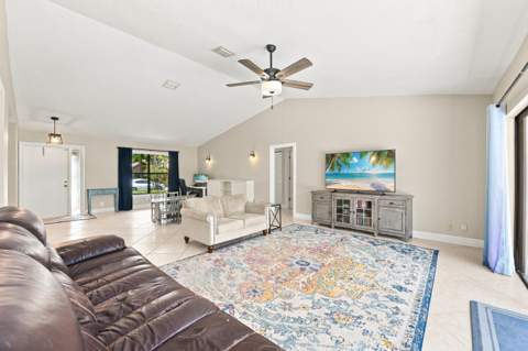 10666 NW 2nd Place, Coral Springs FL - photo 11 of 49