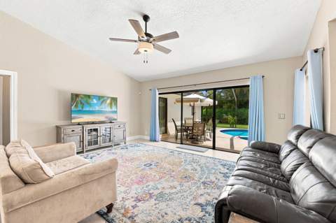 10666 NW 2nd Place, Coral Springs FL - photo 13 of 49