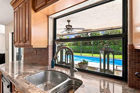 10666 NW 2nd Place, Coral Springs FL - photo 17 of 49