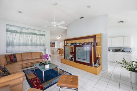10112 Andover Coach Circle #B2, Lake Worth FL - photo 9 of 49