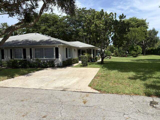 2 bedroom Condominium at 10170 40th Way, LIMETREE CONDO, Boynton Beach — photo 3