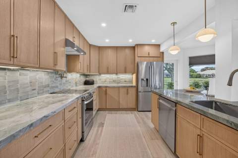 8 Slash Pine Drive, Boynton Beach FL - photo 14 of 87
