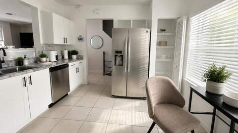 9491 Stanley Lane, Tamarac FL - photo 11 of 12