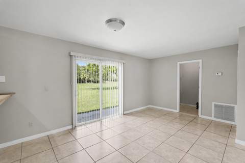 502 NE Solida Circle, Port St. Lucie FL - photo 6 of 67