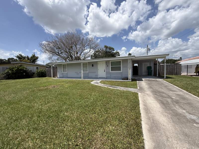 3 bedroom Single Family Residence at 116 SE Camino Street, River Park Unit 3, Port St. Lucie — photo 2