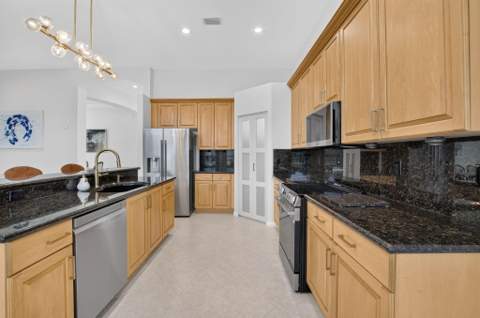 13048 Isabella Terrace, Delray Beach FL - photo 14 of 87
